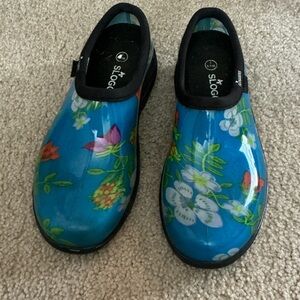 Sloggers Kids Blue Floral Rain Boots